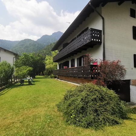 Appartement Casa Elisabetta à Pieve Di Ledro Extérieur photo